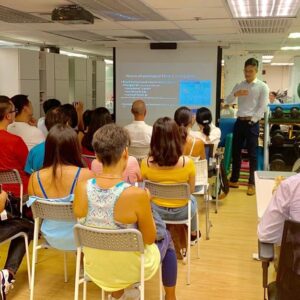 69019736_10219590755783372_5295123445317632_n